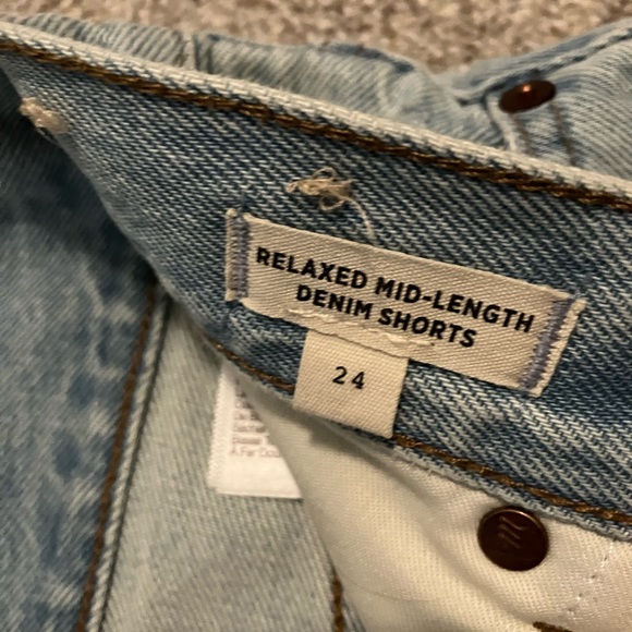 Madewell Relaxed Mid-Length Denim Shorts NWT - Picture 8 of 8
